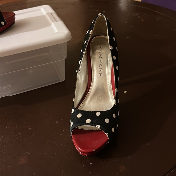Size 7 Rampage, black white and red polka dot heels - Picture 3 of 6